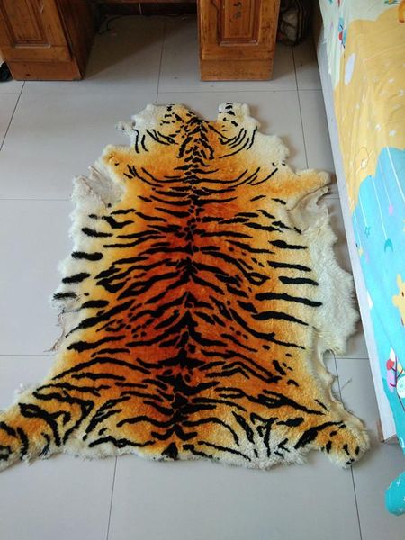 

custom modern sheep fur minimalist sofa cushion bedside carpet imitation tiger leopard leather arts crafts chritmas decorations