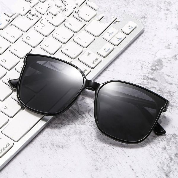 

sunglasses 2021 myopic can be matched with a degree of men driving special polarized women fashion black vintage, White;black