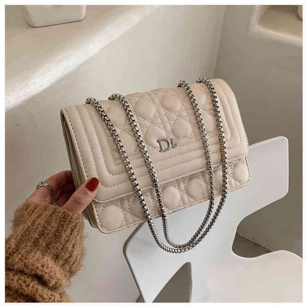 

75% off luggage factory wholesale single shoulder messenger bag korean version atmospheric simple small square bag embroidered wire rhombic