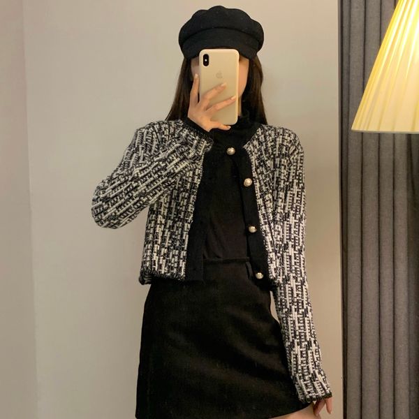 

2021 new autumn thin long sleeve outer short knit sweater jacket f1yf, White;black