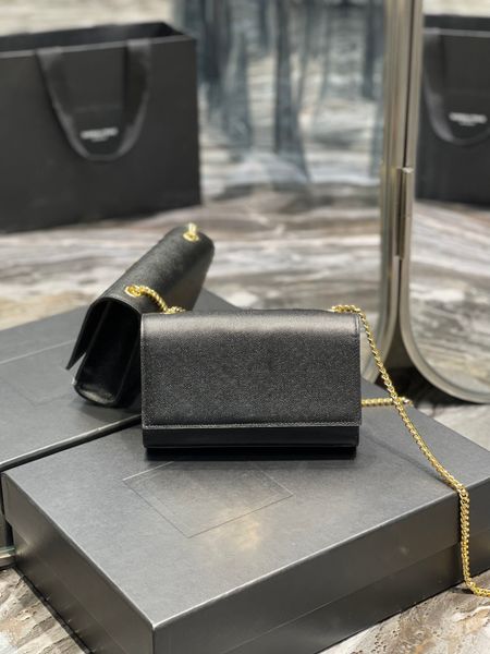 

fashions men's women's bag season products factory direct sales shoulder bags bag vintage charm capacity luxurious clutch bags