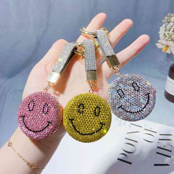 Diamond-Enrusted Feliz Smiley Smiley Carro Keychain Saco Pingente Pequeno Jóias Requintado Ornaments Girl Acessórios