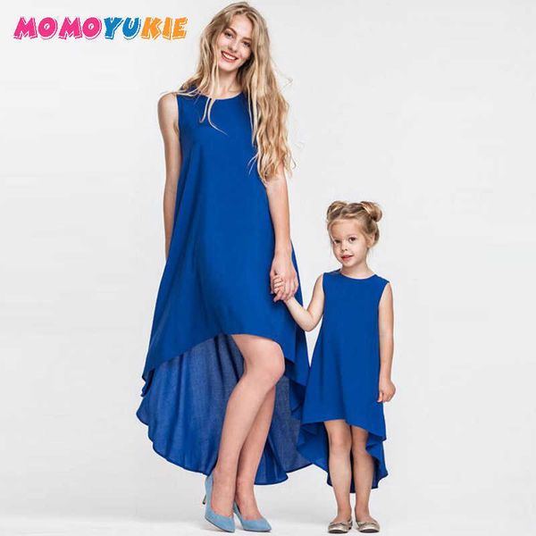 Anne Kızı Elbiseler Aile Eşleştirme Kıyafetler Kolsuz Çizgili Patchwork Anne Ve Bebek Kız Çocuk Casual Maxi Elbise 210713