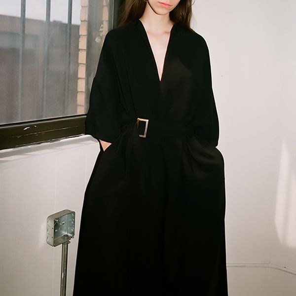 

long pocket size big dress female fashion tide 2021 new spring summer v-neck half black sleeve loose waist bandage pb1b, Black;gray