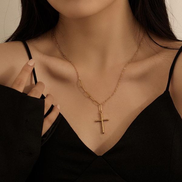 

chains 2021 european and american style fashion simple gold-plated cross pendant personality color preservation ladies necklace, Silver