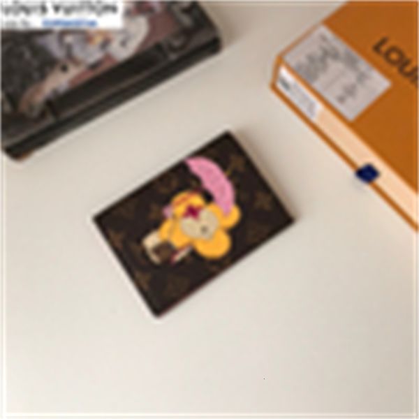 

flower women wallets card brand print passport holder designer real leather long luxury chain wallet pouches key m69058-1 holders sun phone, Red;black