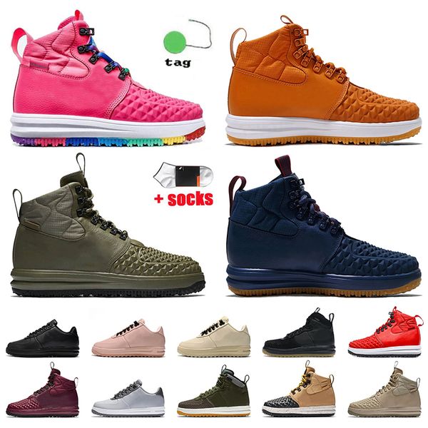 

2022 lunar 1 duckboots mens women 1s designer boots shoes triple s black and tan gum summit white cool grey olive off fashion sneakers with