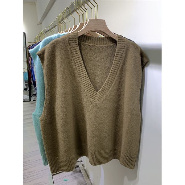 

v-neck sweater vt women's korean version with sleevels knitted inside, simple college style, loose and wearing foreign style vt, Black;white