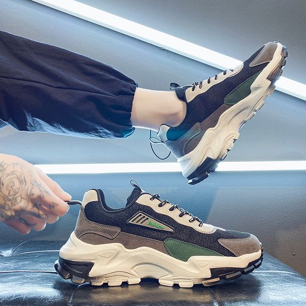 

2021 designer running shoes for men white green black beige fashion mens trainers outdoor sports sneakers size 39-44 wz, White;red