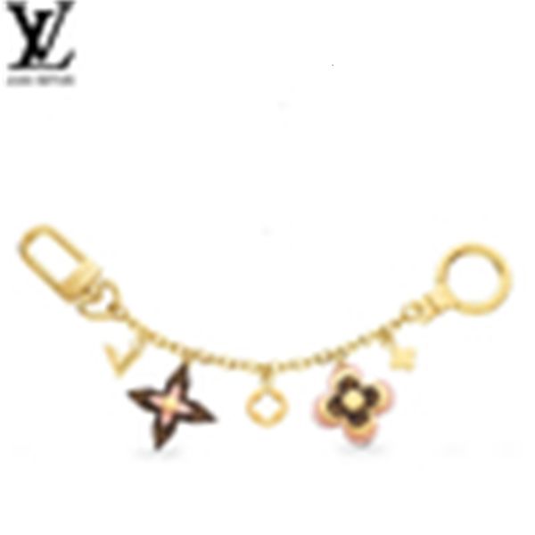 

brand designer luxury belt blooming flowers chain and m63086 fashion accessories keychains bag holder tapage charm key holders, Silver