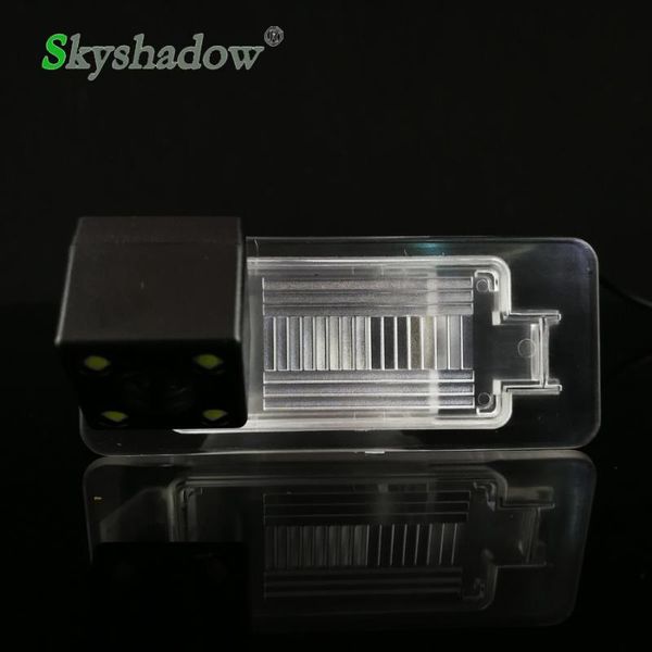 

car rear view cameras& parking sensors for gl8 2021 with lamp socket ccd night vision reverse backup camera wireless monitor filter