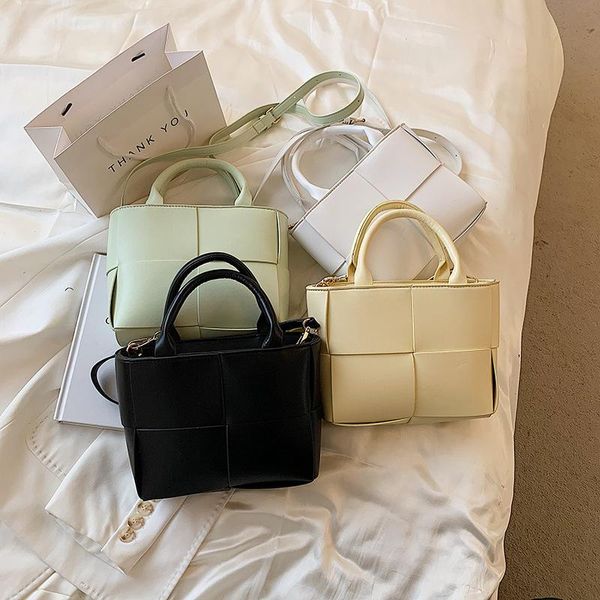 

evening bags summer women's shoulder bag handbag 2021 fashion messenger portable woven small square