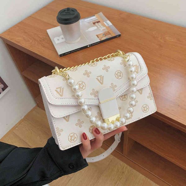 

2022 factory wholesale handbag trend women's small square embossed old flower pearl chain shoulder bag
