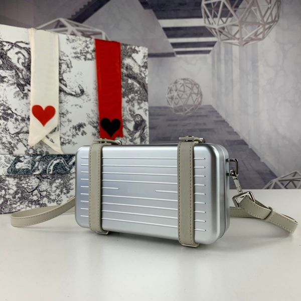 

2020 fashion brand luxury shoulder bag designer handbags brand joint aluminium alloy luggage styling ing