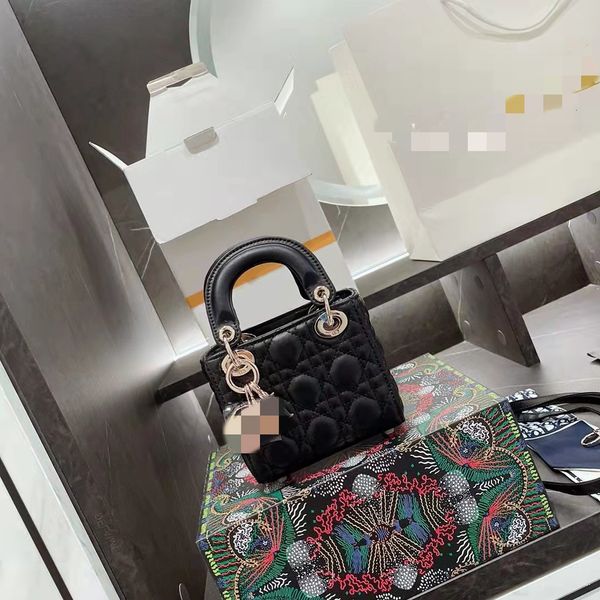 

mini women's tote princess 2021 bag lingge chain fashion one shoulder messenger
