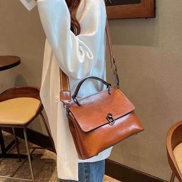 

evening bags women's first layer cowhide 2021 large-capacity lock single-shoulder messenger bag