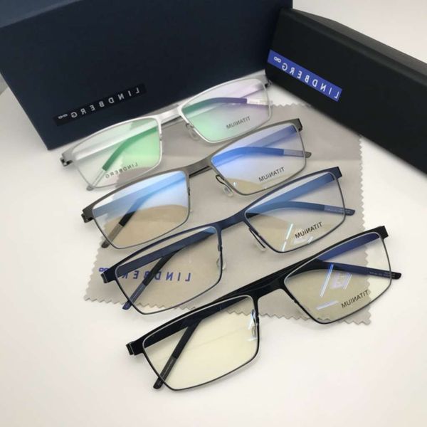 

linde l9519 square men's glasses are made of pure titanium and hand-made ultra light material, White;black