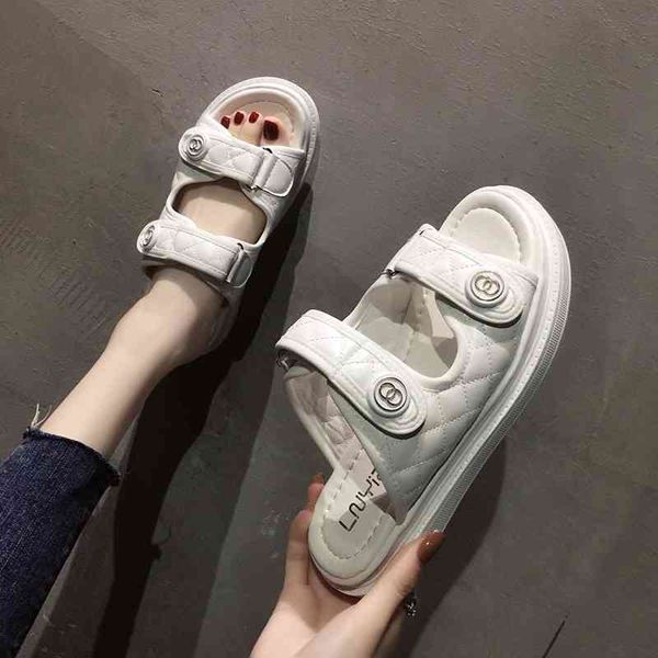 

dress shoes female designer leather-based plutonium sandals current casual beach slippers fashion women's platform flip flops outdoor s, Black