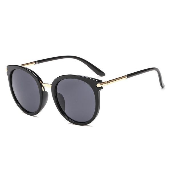 

sunglasses fashion women round vintage mirrors female outdoor driving reflective flat lens, White;black