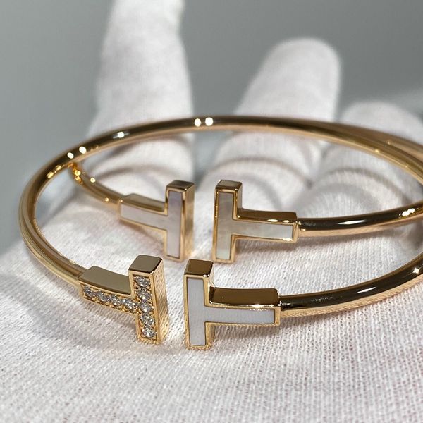 

v gold double t bracelet 18k rose gold half diamond fritillaria coupon elastic inlaid second generation, Black