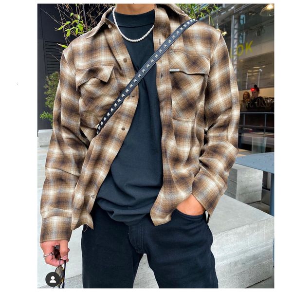 

2021 high street punk style represent fall new flannel plaid handsome men's retro hem damage tooling long sleeve shirt men xjc7, White;black