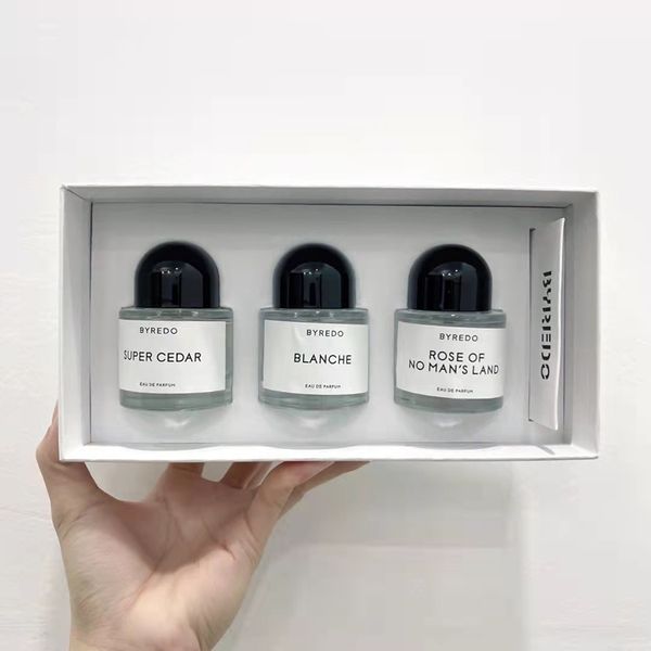 Mulheres Homens Byredo Perfume Set 30ml * 3 pcs Super Cedar Blanche Rosa da Fragrância de Terra de Ninguém Conjuntos de Frual de Pulverização Eau de Parfum Caixa de Presente de Natal Pulverizador