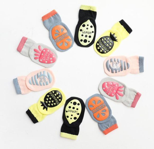 aby Anti-Rutsch-Baumwolle, atmungsaktive Socken für Kleinkinder, Kleinkinder, niedliche Cartoon-Kurzsocken, Kinderstrümpfe mit Obstsohle, knielange Bodensocken mit Griff