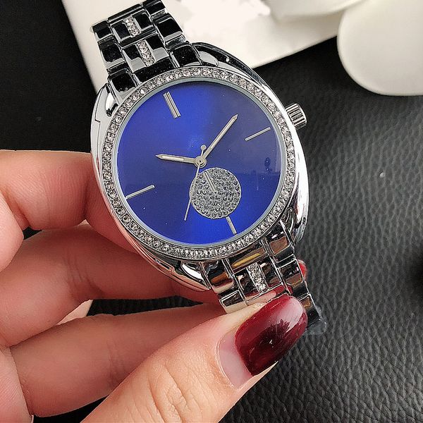 

brand new youth light luxury fashion simple business watch waterproof 10m zircon watch