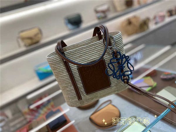 

new beige grass woven shopping bag women's vegetable basket hand