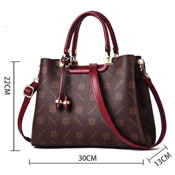 

hbp 2021 new fashion old flower handbag slant cross bag multifunctional middleaged mother bag original bag original picture
