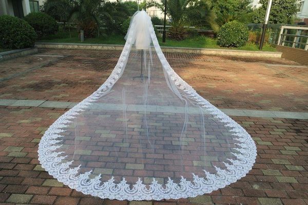 

bridal veils white or ivory 1 tier cathedral veil lace edge wedding with comb length 3m/4m/5m, Black
