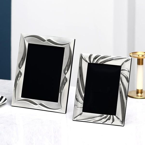 

frames 5/6/7/8/10 inch creative metal po frame living room ornaments