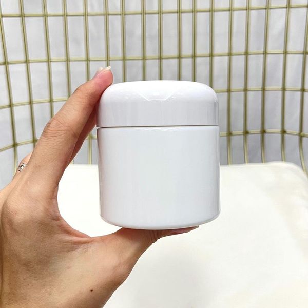 

dhl delivery brand the moisturizing cream regeneration intense skin care face cream 30ml 60ml 100ml, White