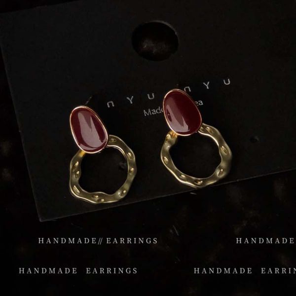 

stud wine red korean style drip oil matte earrings 2021 geometric hollowed elegant small circle fashion jewelry, Golden;silver