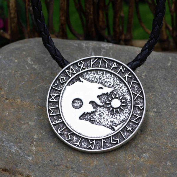 

popular nordic amulet men's nordic viking rose amulet wolf pendant necklace, Silver