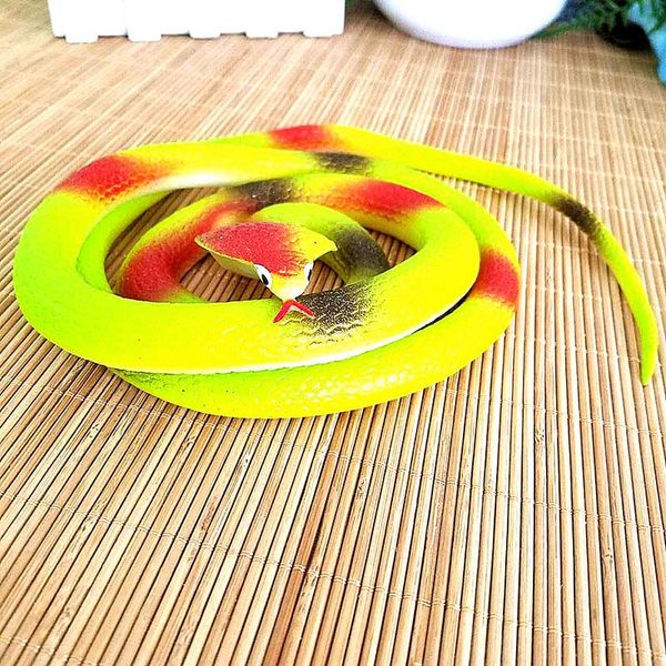 

pranks toy 1.2 m rubber cobra, imitation snake, children's rubber products spoof toy