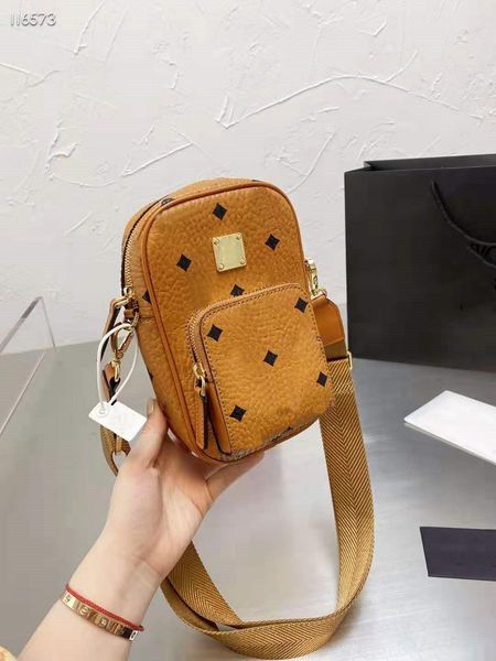 

2021 spring and summer men's messenger mobile design mini bag with coated sails