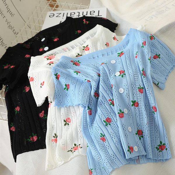 

women's t-shirt 2021 korean version of ins sweet temperament age-reducing hollow slim short floral breasted sweater, White