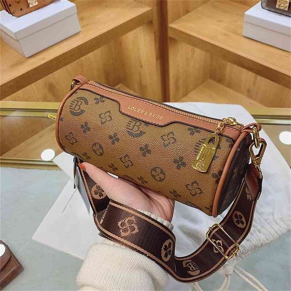 

60% clearance sale women's autumn and winter fashion sense french design cylinder bag simple single shoulder messenger bag
