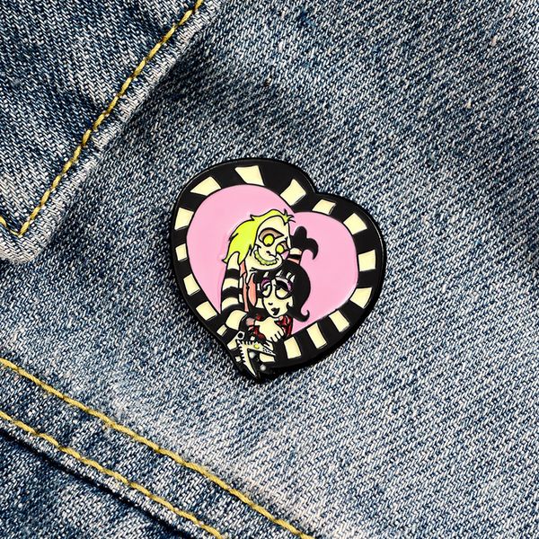 

new heart shaped black and white snake clown couple brooch creative cartoon punk horror personality enamel pin pendant gift, Blue