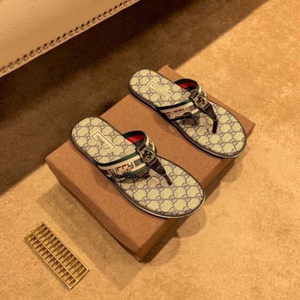 

2021 new men's slippers european and american fashion trend personality antiskid korean sandals leisure beach slippers summer b59e zlh, Black