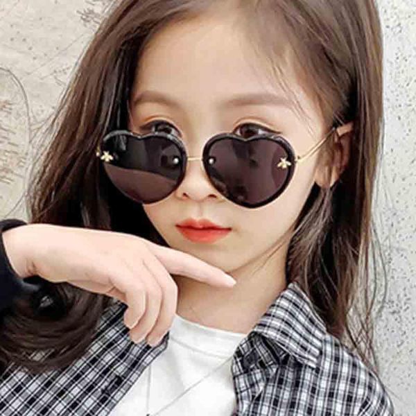 

sunglasses heart shaped child girls shading sun glasses fashion gradient kids eyewear uv400 ag11, White;black