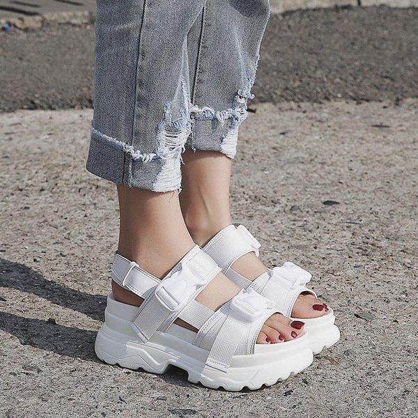 

muffin sandals woman summer 2021 flat with buckle thick bottom, Black