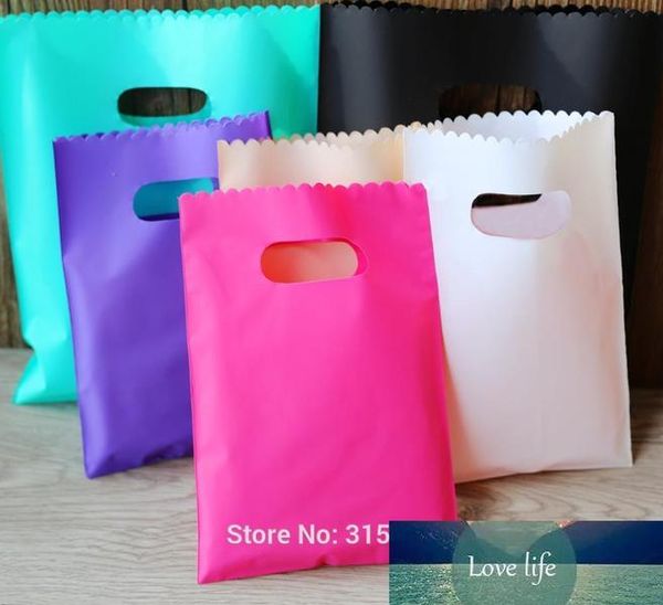 Sacos de presente de plástico, bolsas de embalagem de jóias, sacos de compras plásticos coloridos 50 pçs / lote