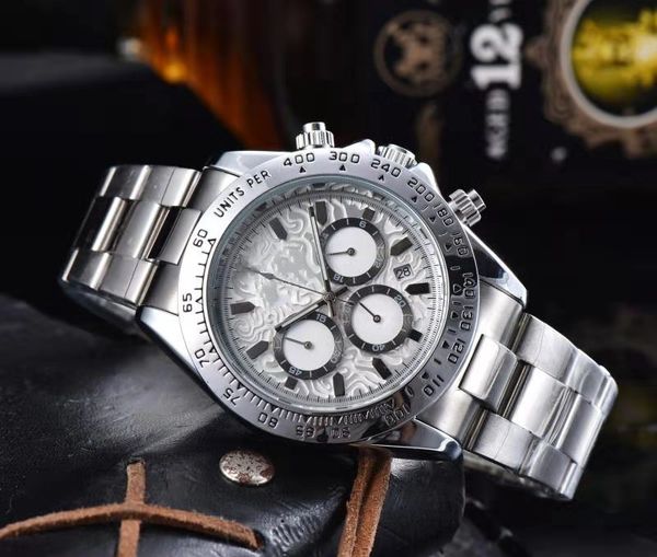 2021 Neue reloj hombre charakter marke uhr männer Uhren datum luxus armband kleine disc armbanduhr