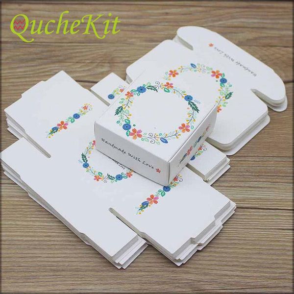 

gift wrap 50pcs 6.5x6.5x3cm wedding candy packaging box present soap craft paper boxes flower shape christmas party festival suppiles