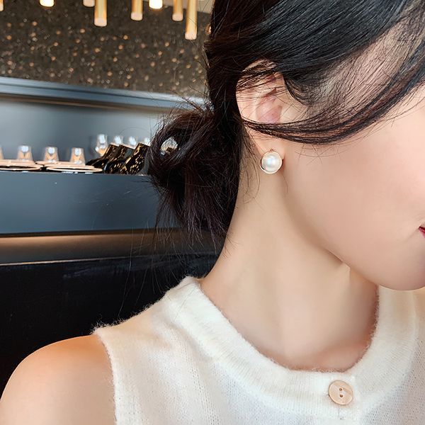 

design feeling classic pearl charm earrings for woman korean fashion jewelry luxury party girl's unusual earring elegant lady, Golden