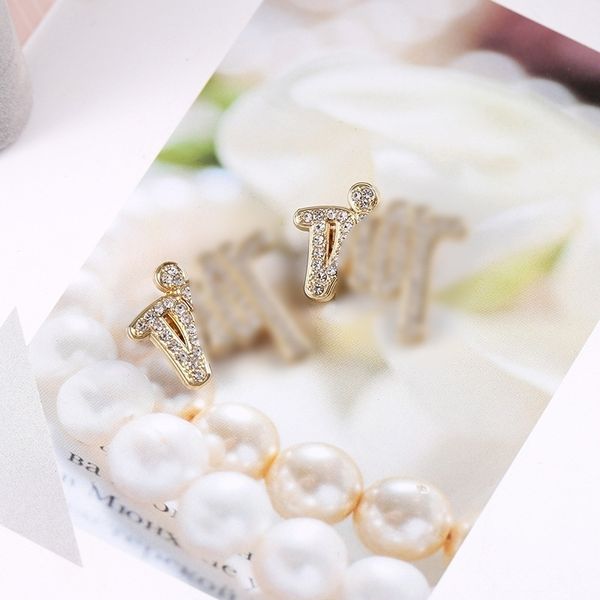 

special offer 75%off outlet letter brooch pin buckle fashion dress windbreaker accessories, Gray
