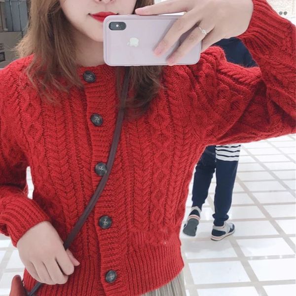 

2021 new autumn sweaters women long sleeve o-neck buttons solid color knit cardigan cem3, White;black