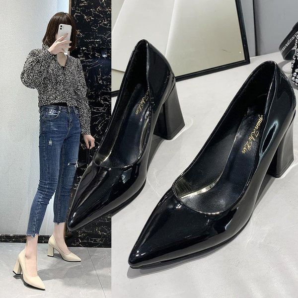 

dress shoes 2021 spring and autumn seasons square heel high fashion women's single large size heels, Black